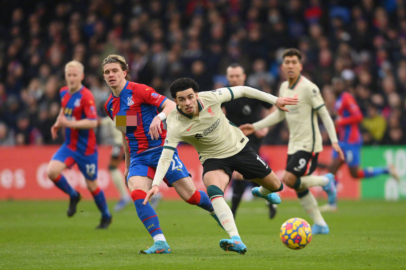 也让两家俱 也让两家俱